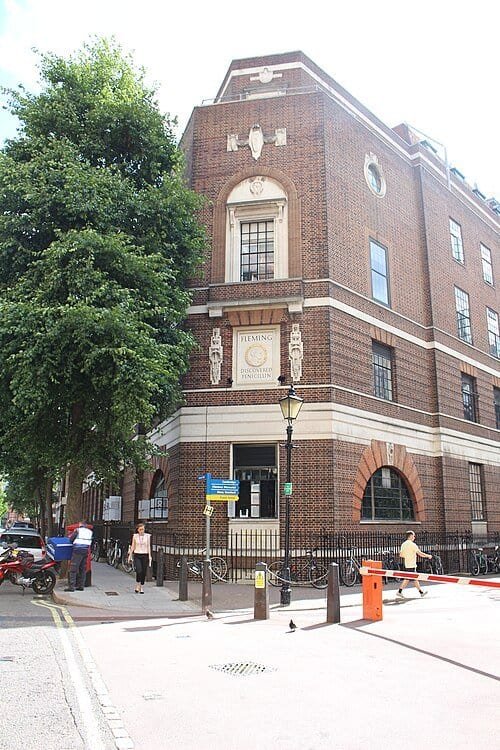 St Mary's Hospital showing Alexander Fleming's lab and Praed Street